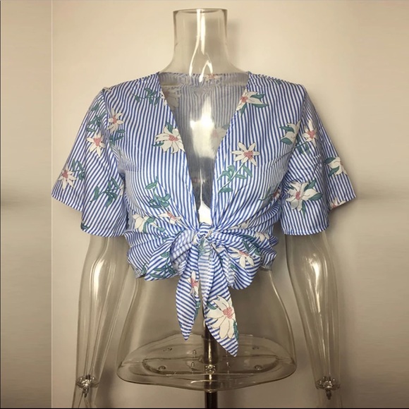 Striped Tie up shirt - Picture 3 of 4